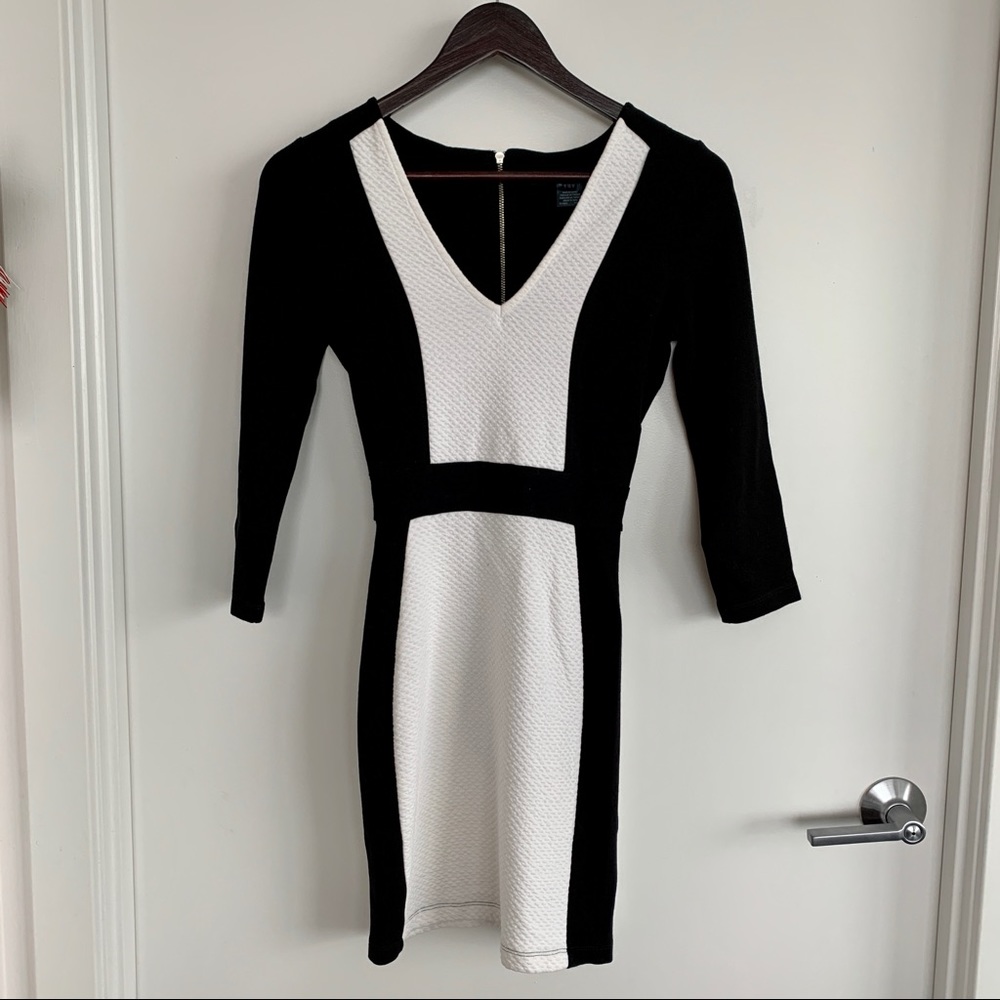 NWOT French Connection bodycon dress